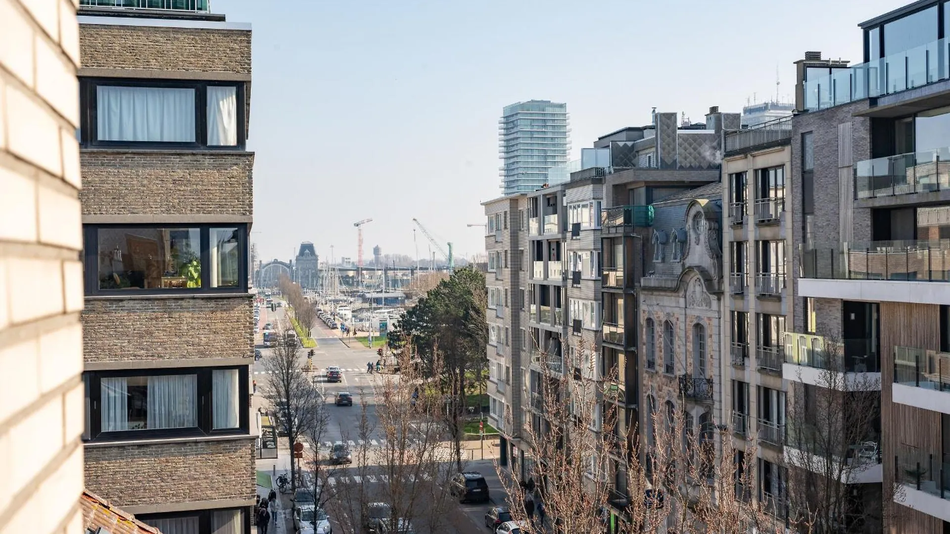 Zonnig, Ruim Appartement Op A+ Locatie! Ostende Belgique